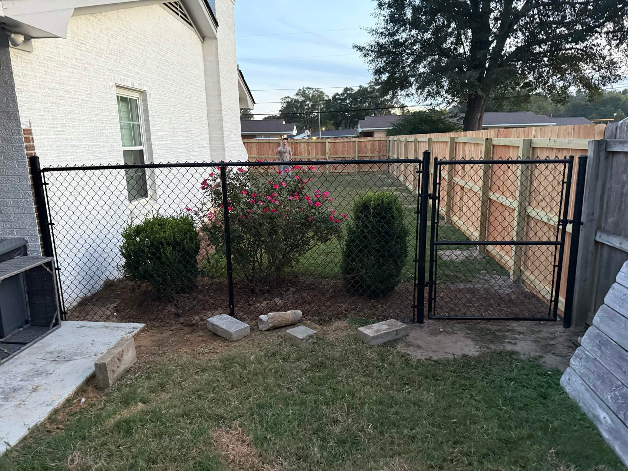 New fence and gate installation in Alabama